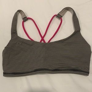 Lululemon Free to Be Bra